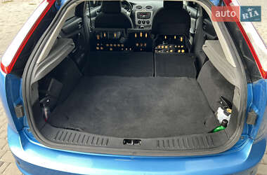 Хетчбек Ford Focus 2010 в 