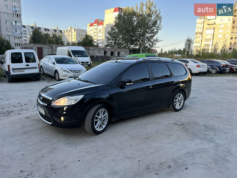 Универсал Ford Focus 2010 в Житомире фото 13 Универсал Ford Focus 2010 в Житомире