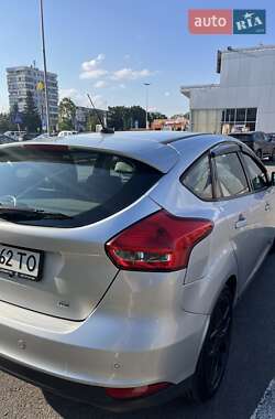 Хэтчбек Ford Focus 2016 в 