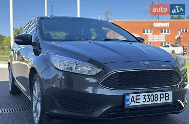 Хетчбек Ford Focus 2017 в 