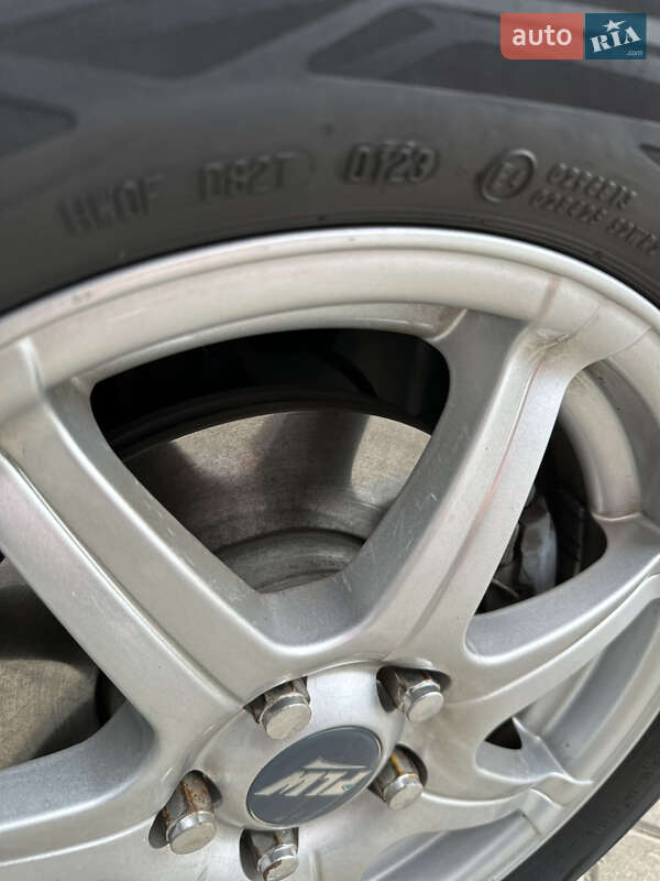 Хэтчбек Ford Focus 2010 в Киеве фото 22 Хэтчбек Ford Focus 2010 в Киеве