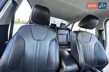Седан Ford Focus 2014 в 