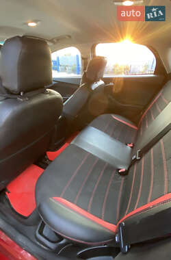 Седан Ford Focus 2015 в 