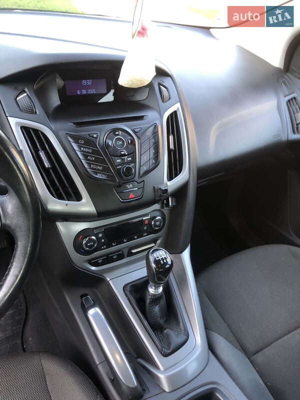 Универсал Ford Focus 2011 в Стрые фото 18 Универсал Ford Focus 2011 в Стрые