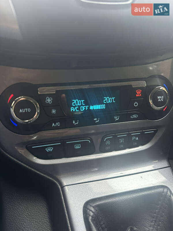 Универсал Ford Focus 2013 в Львове фото 36 Универсал Ford Focus 2013 в Львове