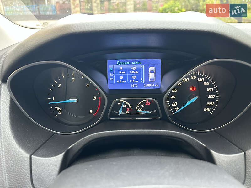 Универсал Ford Focus 2013 в Львове фото 42 Универсал Ford Focus 2013 в Львове