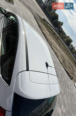 Хэтчбек Ford Focus 2014 в 