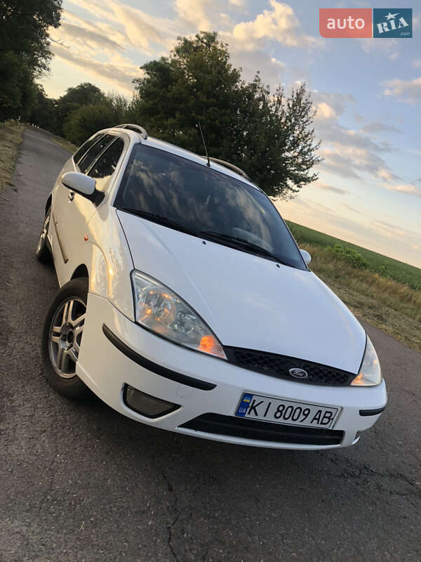 Универсал Ford Focus 2003 в Корсуне-Шевченковском фото 3 Универсал Ford Focus 2003 в Корсуне-Шевченковском