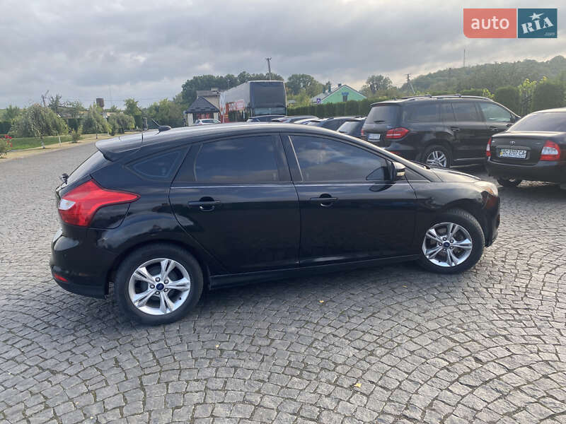 Хэтчбек Ford Focus 2014 в Львове