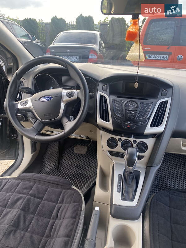 Хэтчбек Ford Focus 2014 в Львове