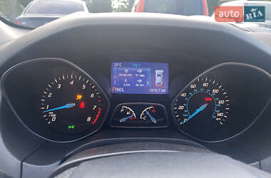 Хэтчбек Ford Focus 2014 в 