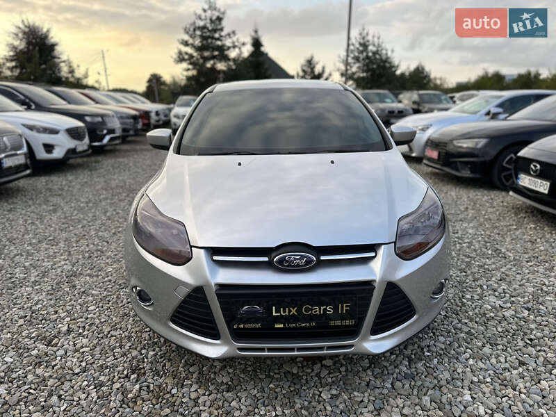 Седан Ford Focus 2012 в Ивано-Франковске