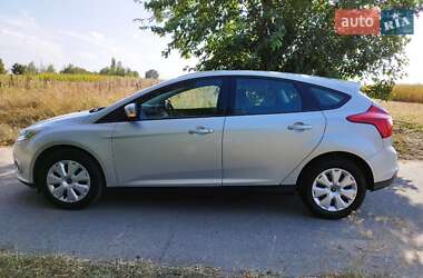 Хетчбек Ford Focus 2013 в 