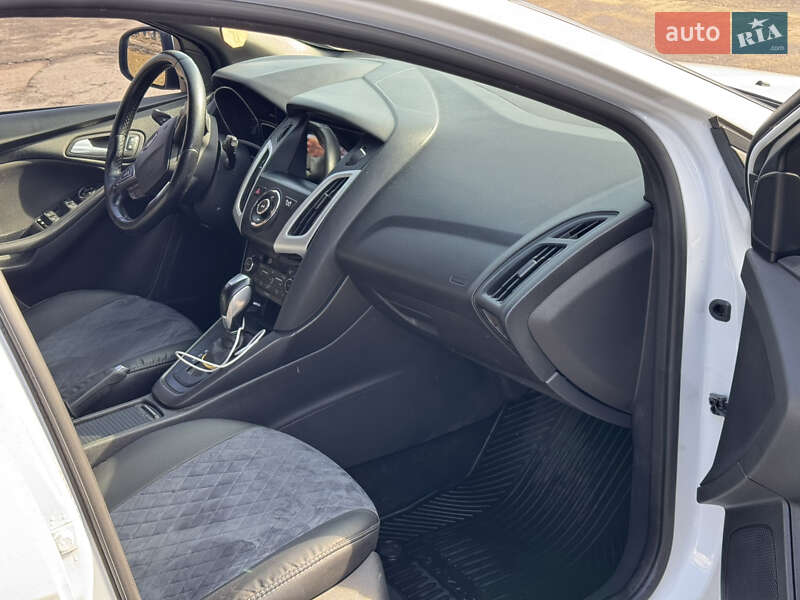 Хэтчбек Ford Focus 2018 в Львове фото 10 Хэтчбек Ford Focus 2018 в Львове