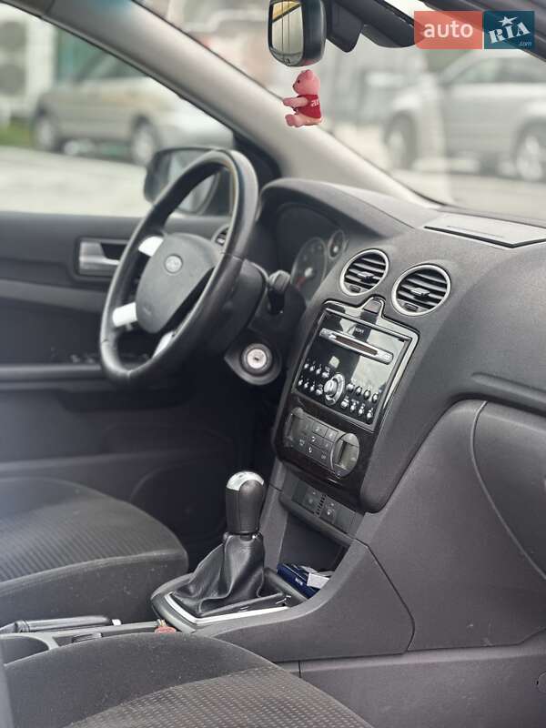 Седан Ford Focus 2005 в Шептицькому фото 22 Седан Ford Focus 2005 в Шептицькому