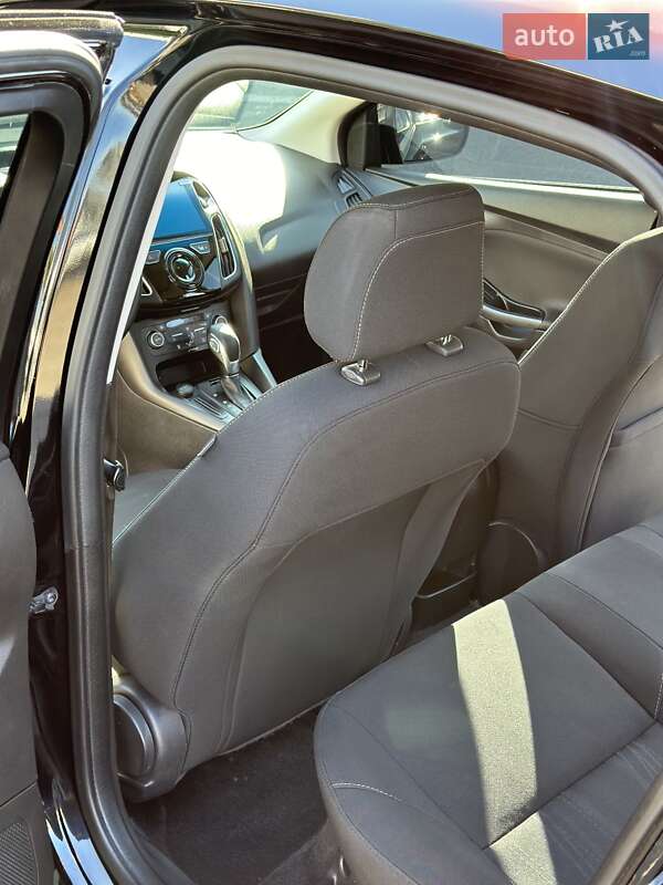 Седан Ford Focus 2018 в Киеве