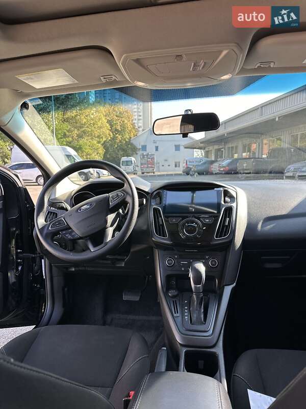 Седан Ford Focus 2018 в Киеве