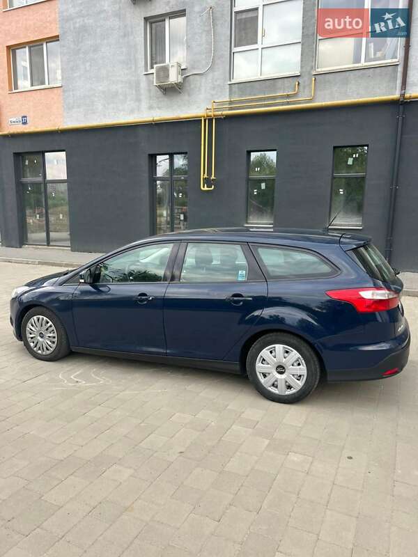 Универсал Ford Focus 2011 в 