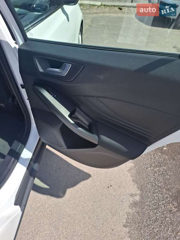 Хэтчбек Ford Focus 2019 в Днепре фото 18 Хэтчбек Ford Focus 2019 в Днепре
