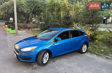 Хэтчбек Ford Focus 2015 в 