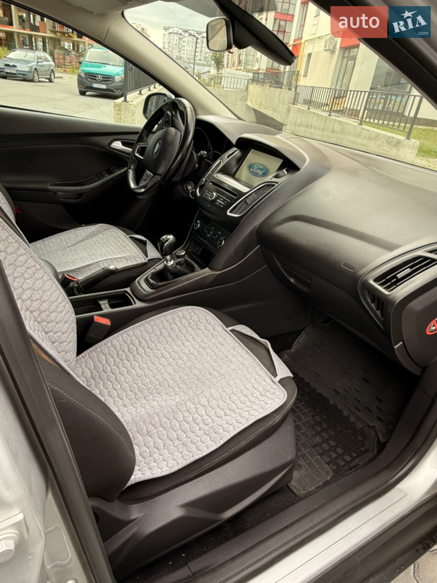 2016 Ford Focus - мініатюра 8