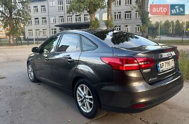 Седан Ford Focus 2016 в 