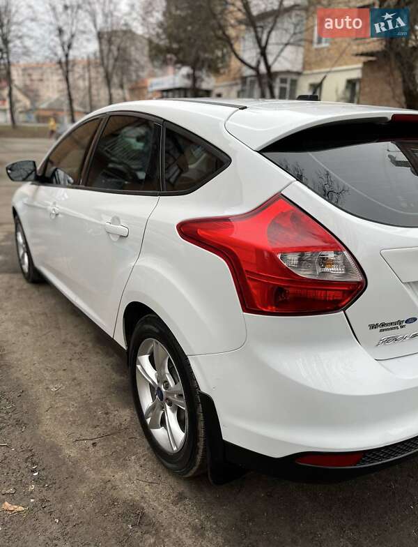 Хэтчбек Ford Focus 2013 в Киеве фото 20 Хэтчбек Ford Focus 2013 в Киеве