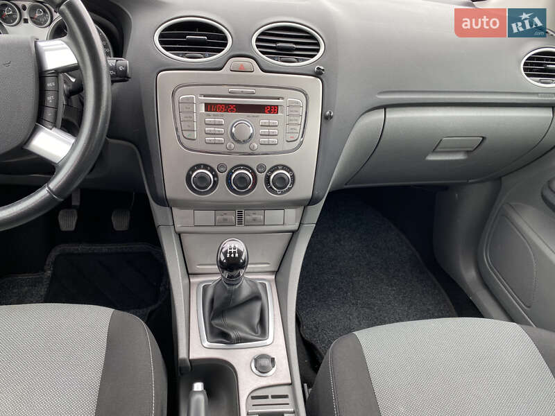 Универсал Ford Focus 2010 в Луцке