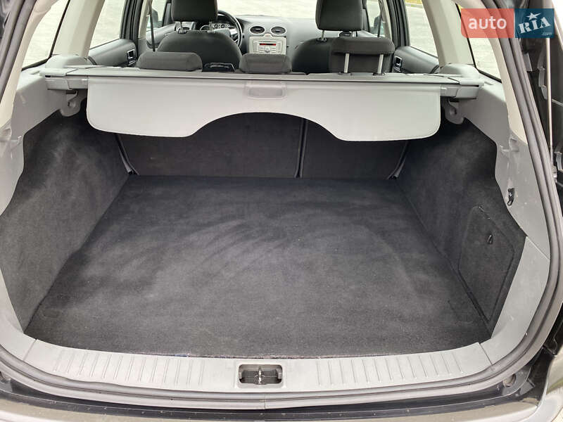 Универсал Ford Focus 2010 в Луцке