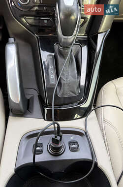 Хэтчбек Ford Focus 2013 в 