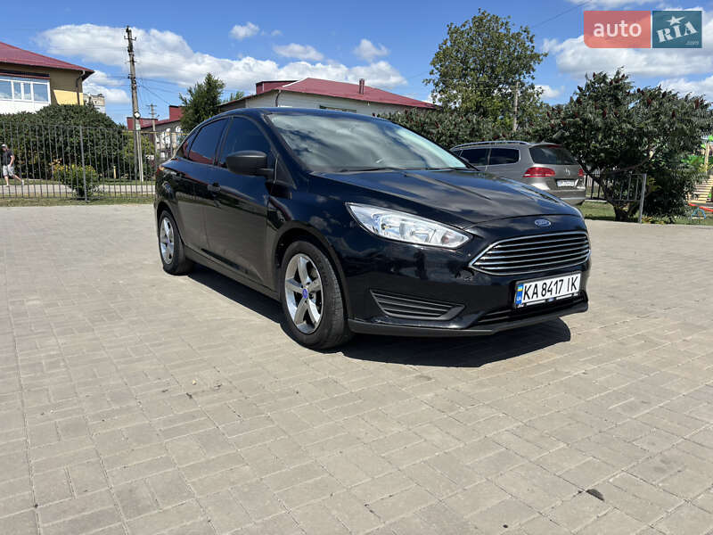 Седан Ford Focus 2018 в Лозовой