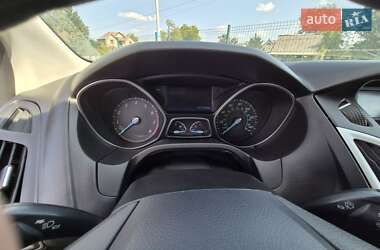 Седан Ford Focus 2013 в 