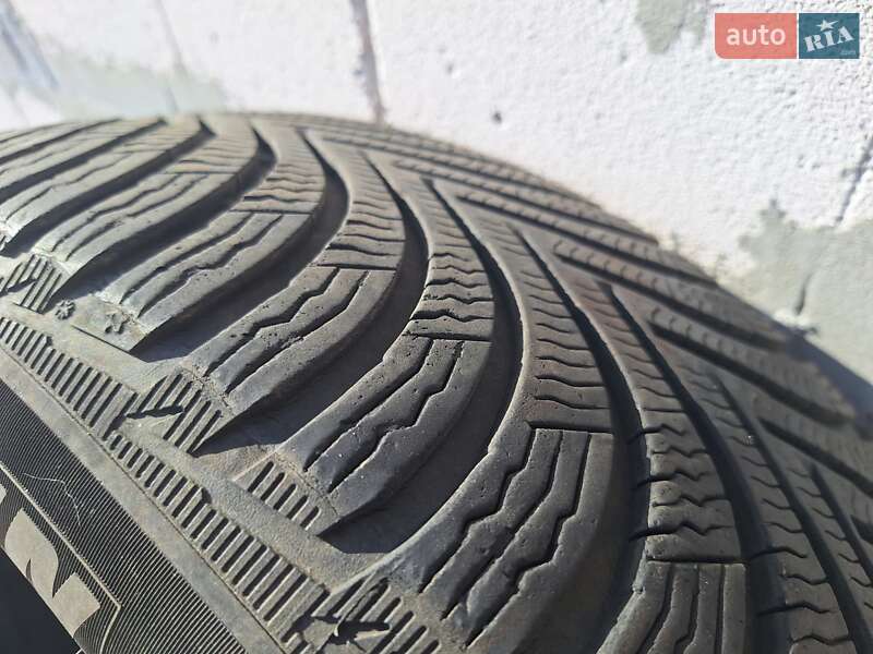 Хэтчбек Ford Focus 2011 в Киеве