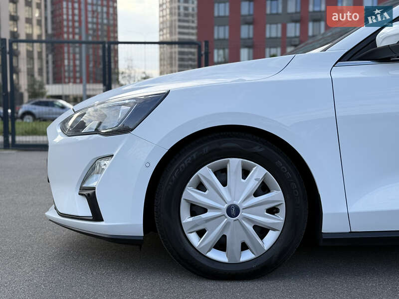 Универсал Ford Focus 2019 в Киеве