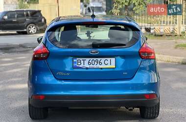Хетчбек Ford Focus 2016 в 