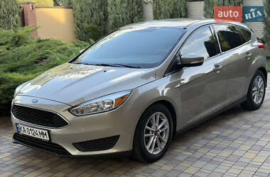Хэтчбек Ford Focus 2015 в 