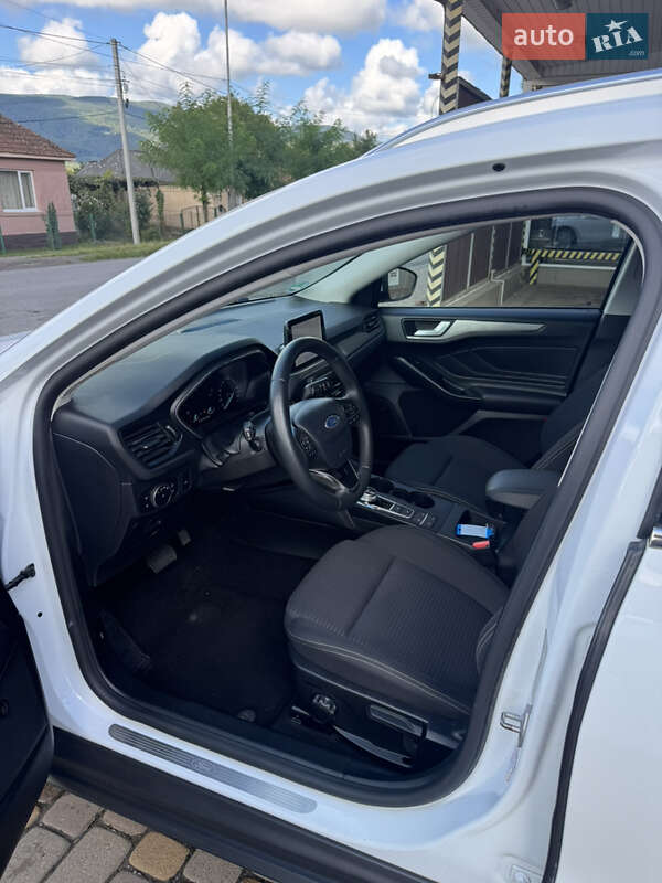 Универсал Ford Focus 2020 в Сваляве