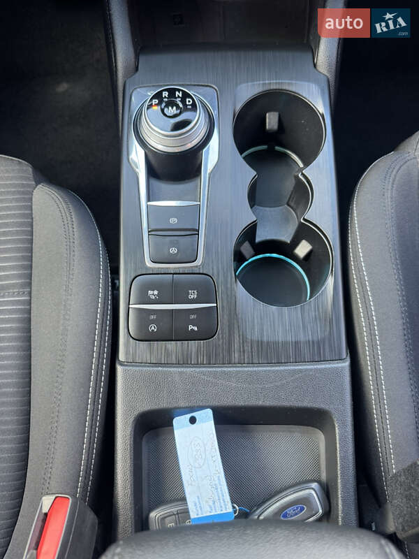 Универсал Ford Focus 2020 в Сваляве