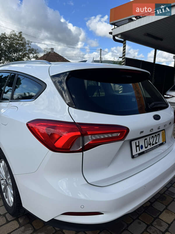Универсал Ford Focus 2020 в Сваляве