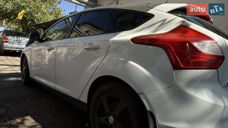 Універсал Ford Focus 2013 в Миколаєві фото 2 Універсал Ford Focus 2013 в Миколаєві