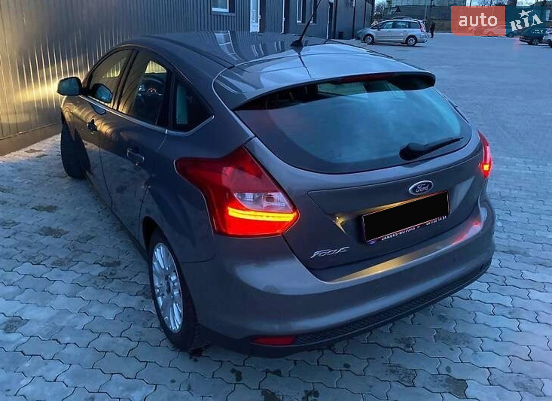 2011 Ford Focus - мініатюра 10