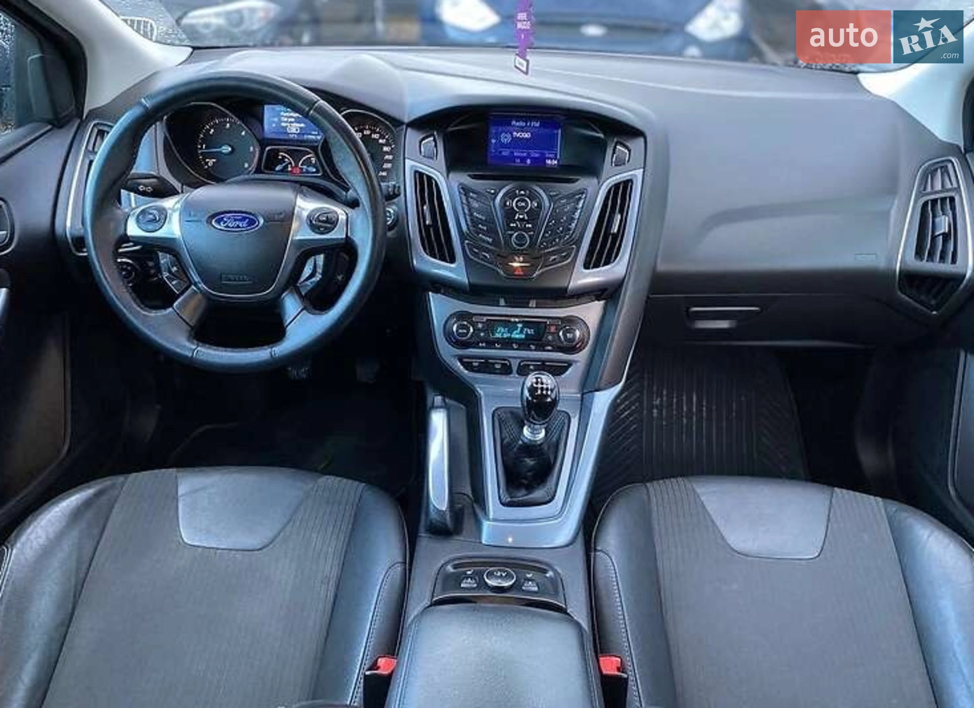 2011 Ford Focus - мініатюра 17