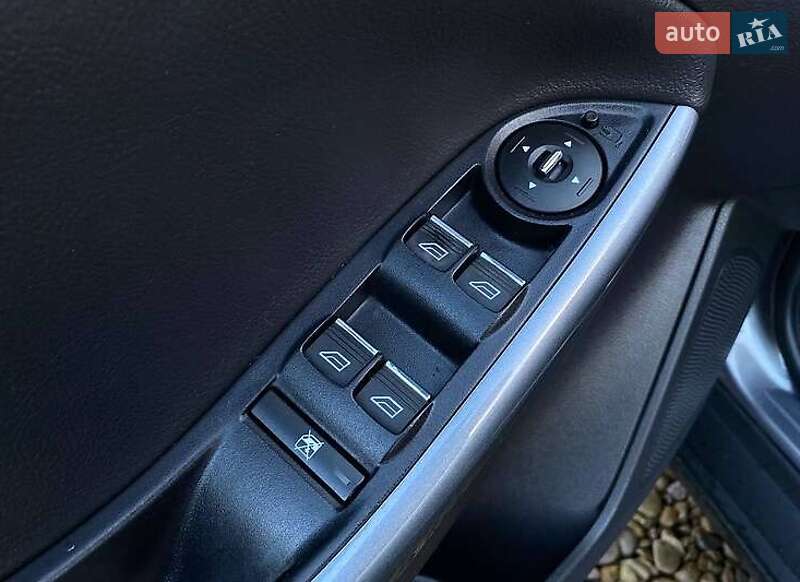 Хэтчбек Ford Focus 2011 в Львове