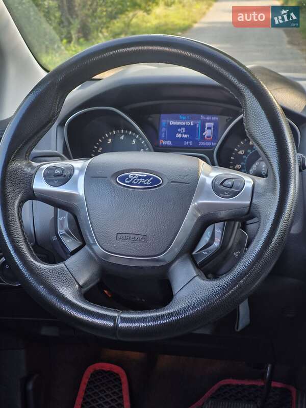 Хетчбек Ford Focus 2012 в Львові фото 11 Хетчбек Ford Focus 2012 в Львові