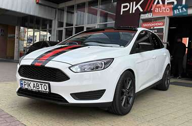 Седан Ford Focus 2017 в 