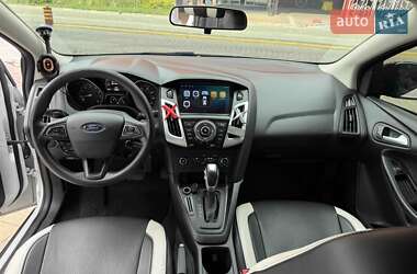Седан Ford Focus 2017 в 