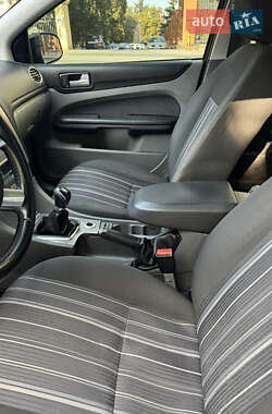 Седан Ford Focus 2008 в 