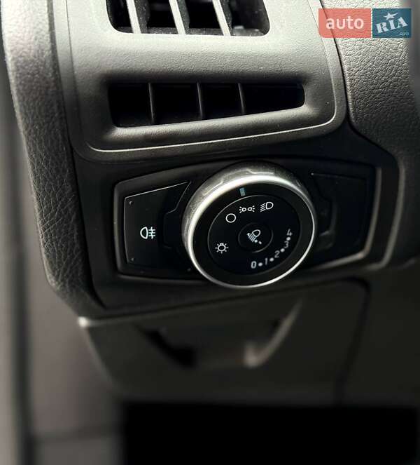 Универсал Ford Focus 2015 в Ровно