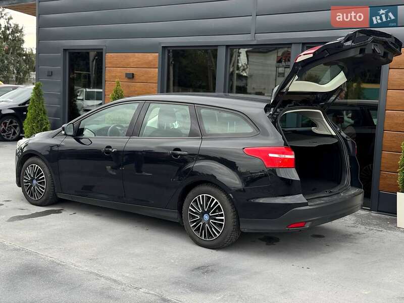 Универсал Ford Focus 2015 в Ровно
