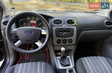 Универсал Ford Focus 2010 в 